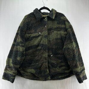 LNA Clothing Jacket Womens Size S Deep Pile Fleece Camo Utility Snap Front Green